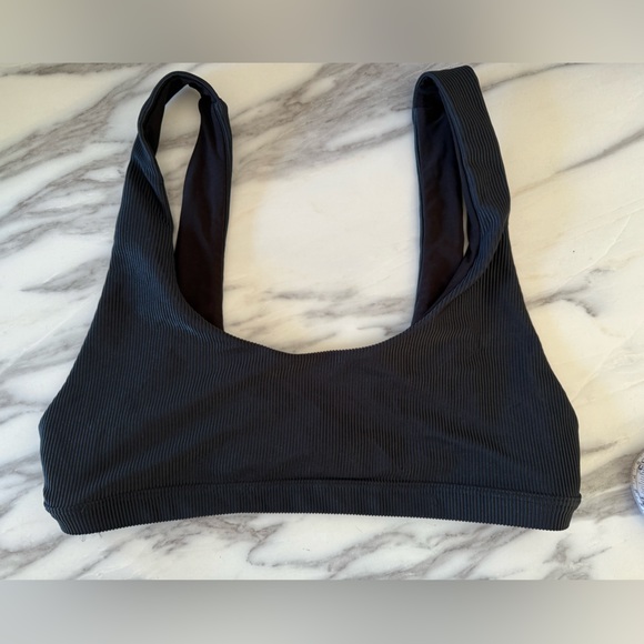 Beach Riot Peyton Bikini Top - Picture 3 of 9